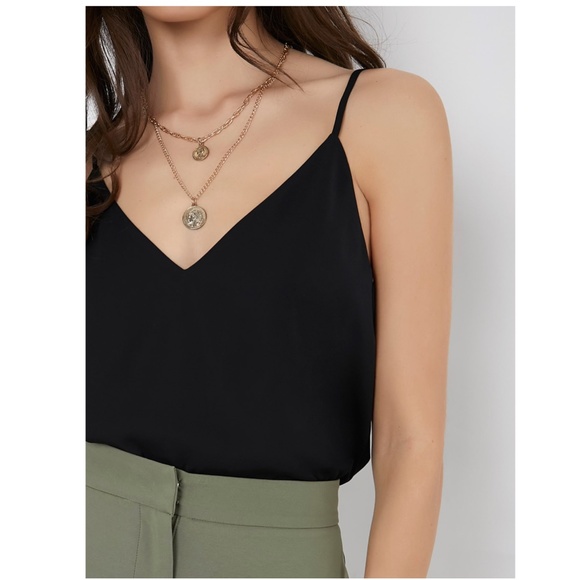 Black V-Neck Camisole Top - Picture 5 of 9